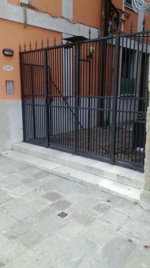 Ca' Salute Apartment Venesia Bagian luar foto
